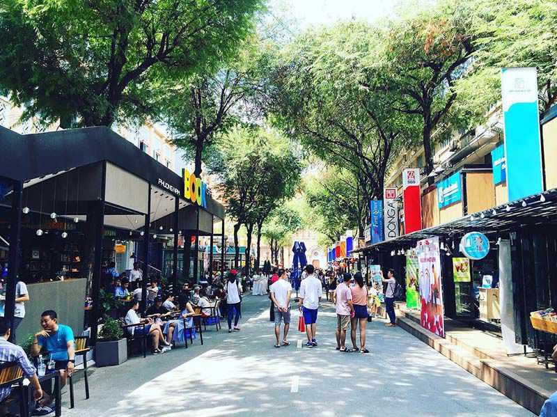 hidden gem saigon book street