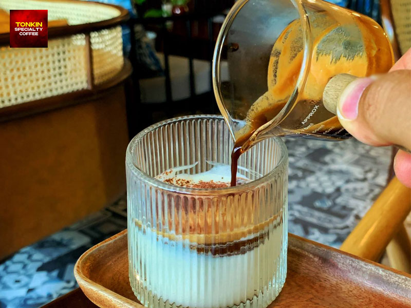 Vietnamese Egg Cream Coffee