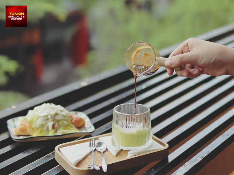Vietnamese Egg Cream Coffee