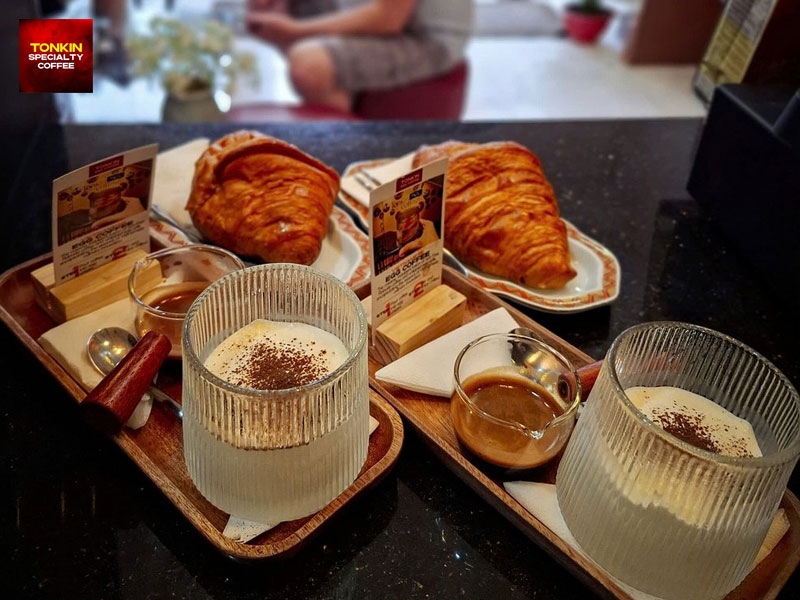 Egg Coffee near Ben Thanh Market