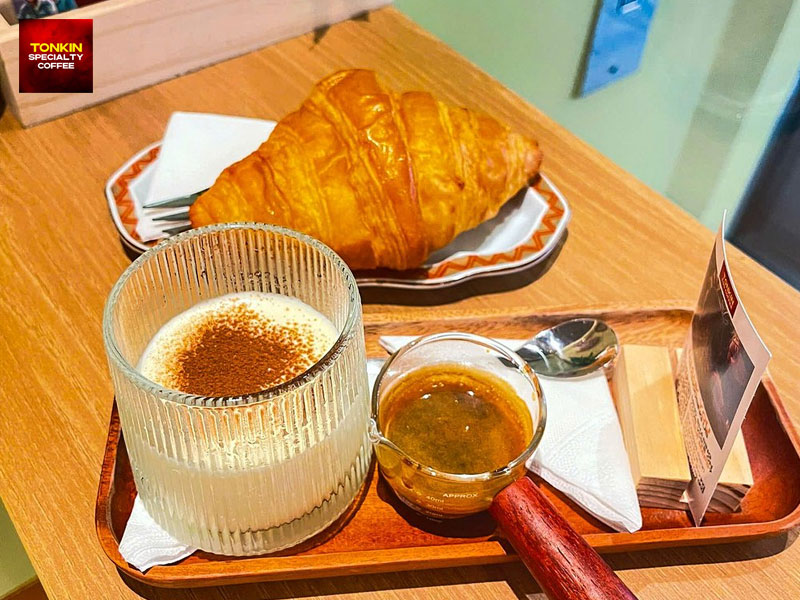 Should egg coffee be hot or cold