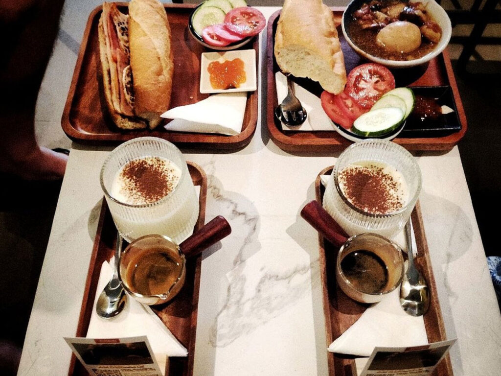 Should egg coffee be hot or cold