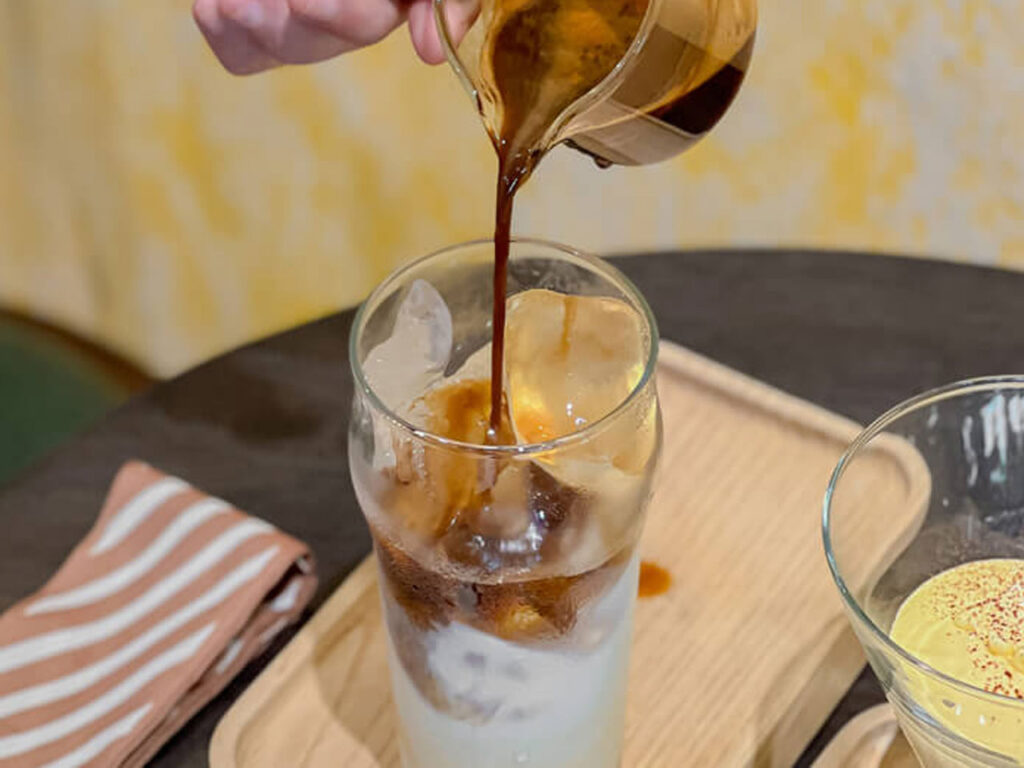 What is Vietnamese white coffee