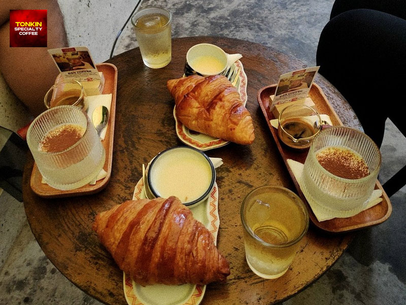 Egg coffee Saigon Tet surcharge