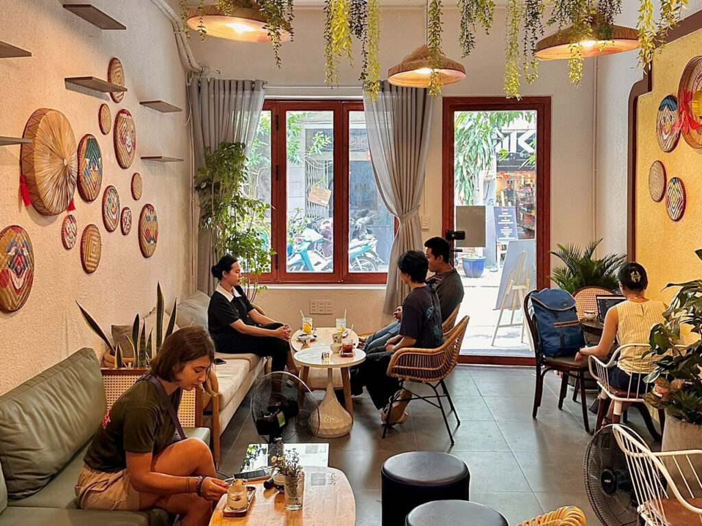 Where to drink egg coffee in Saigon during Tet