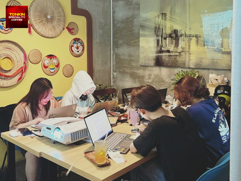 Coffee Shops in Saigon for Studying