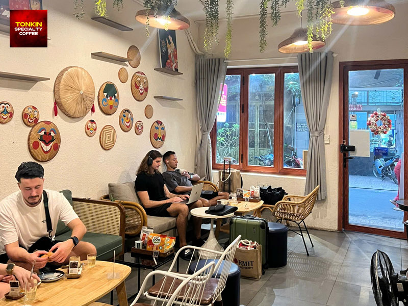 Best Local Coffee in Saigon District 1