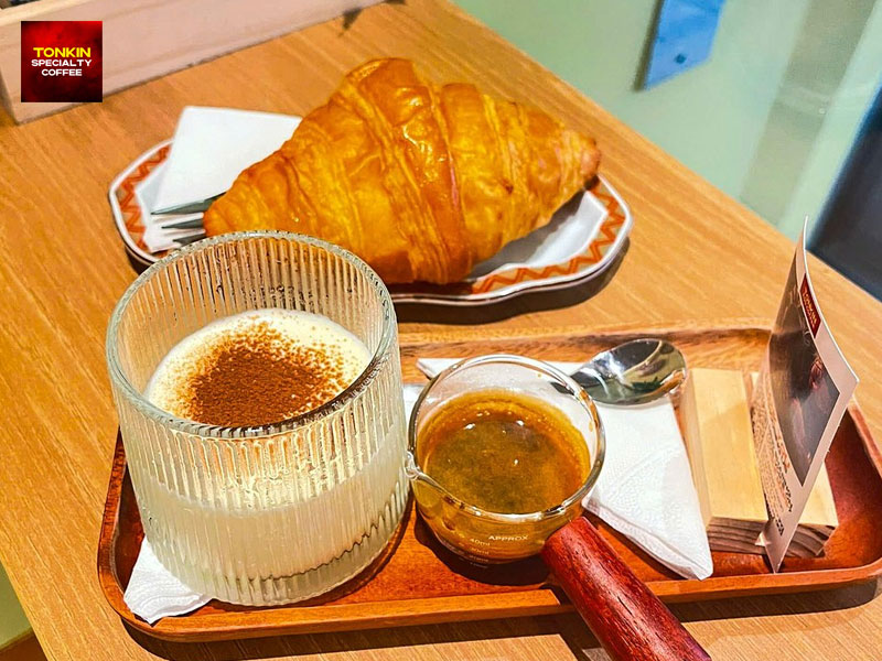 Egg coffee and Vietnamese café culture