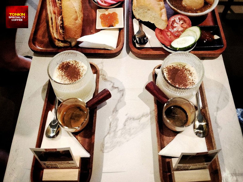 Egg Coffee Without Condensed Milk