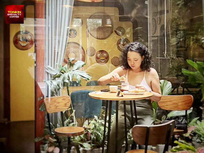 Nice Coffee Shop in District 1 