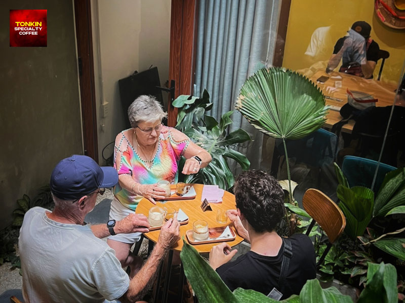 Specialty Coffee Shops in District 1