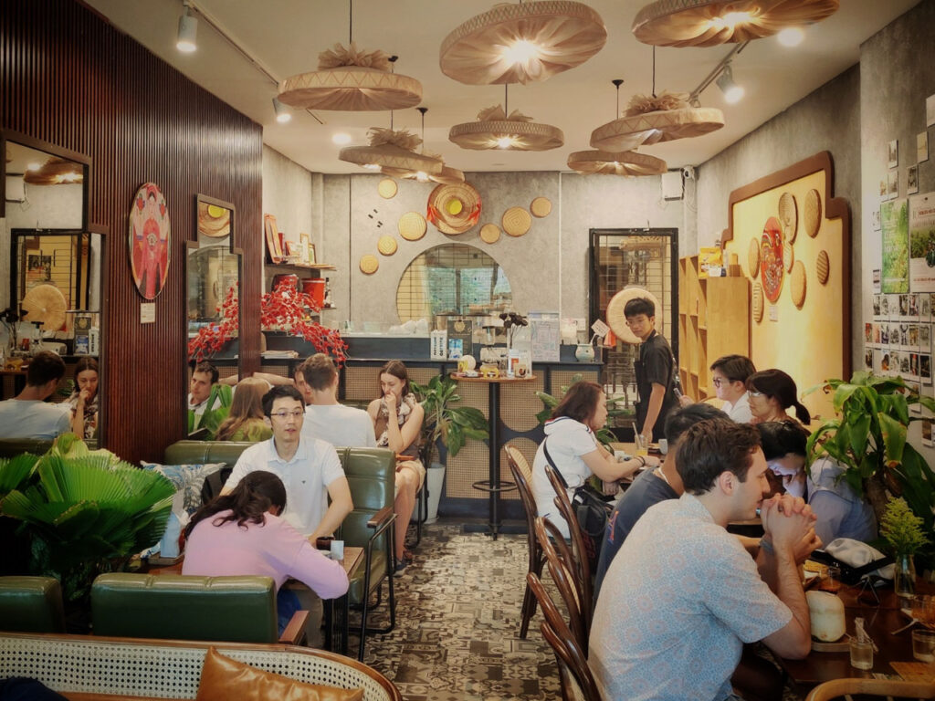 Specialty Coffee Shops in District 1