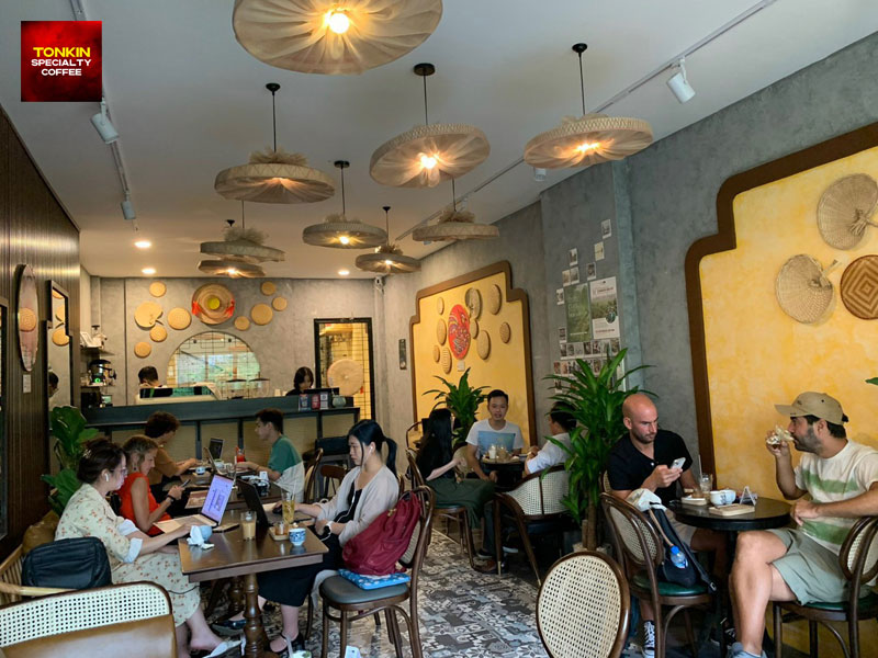 Top Rated Coffee Shops in Ho Chi Minh City District 1