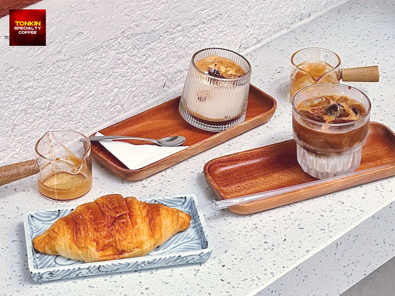 Famous Egg Coffee Near Saigon Notre Dame Basilica