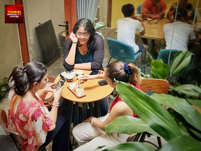 Must-Try Egg Coffee in Saigon for Tourists