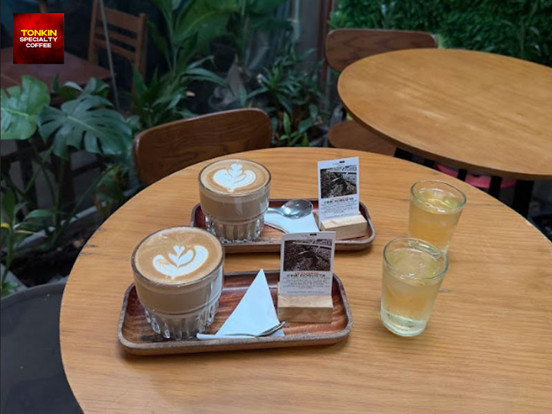 Quiet Coffee Shops with Wi-Fi in Ho Chi Minh City