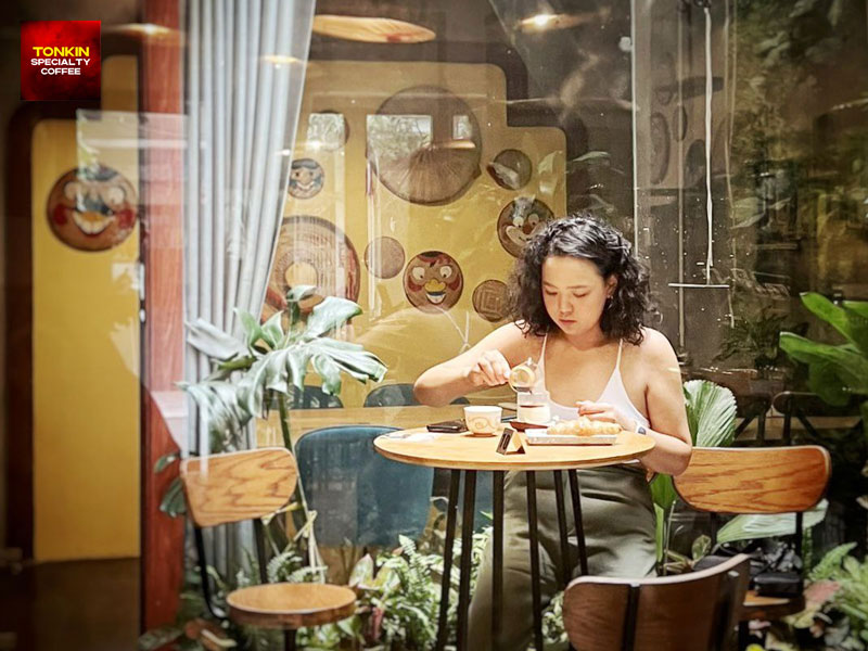 Vegan Egg Coffee Alternative in Saigon