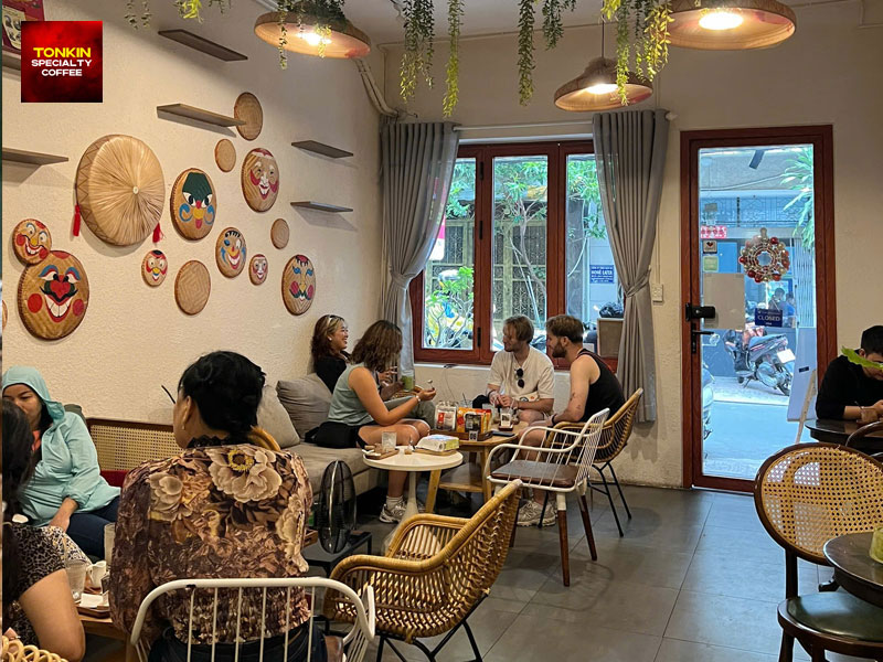 What Does Saigon Coffee Taste Like