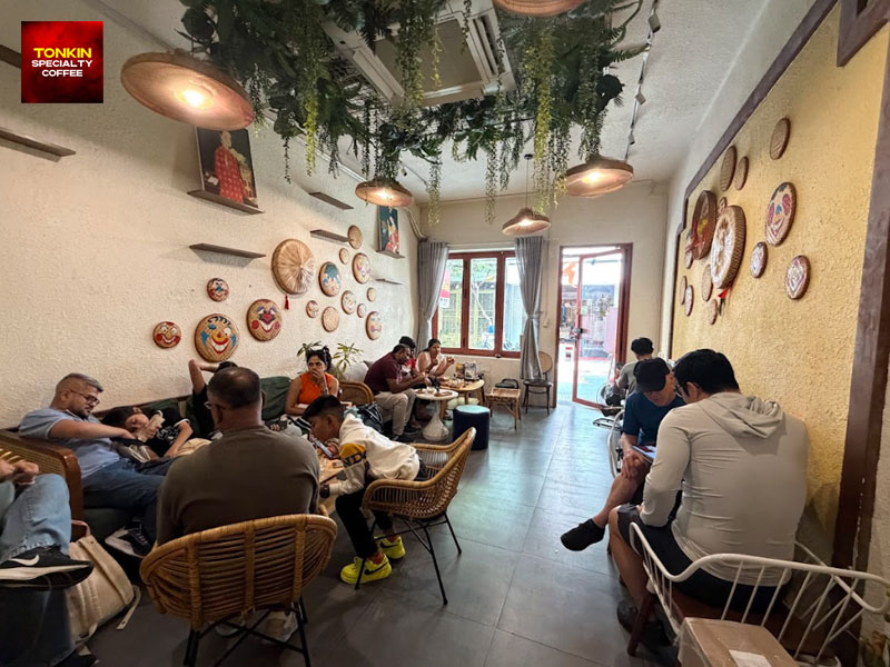 Best Reputable Coffee Shops in Central Saigon