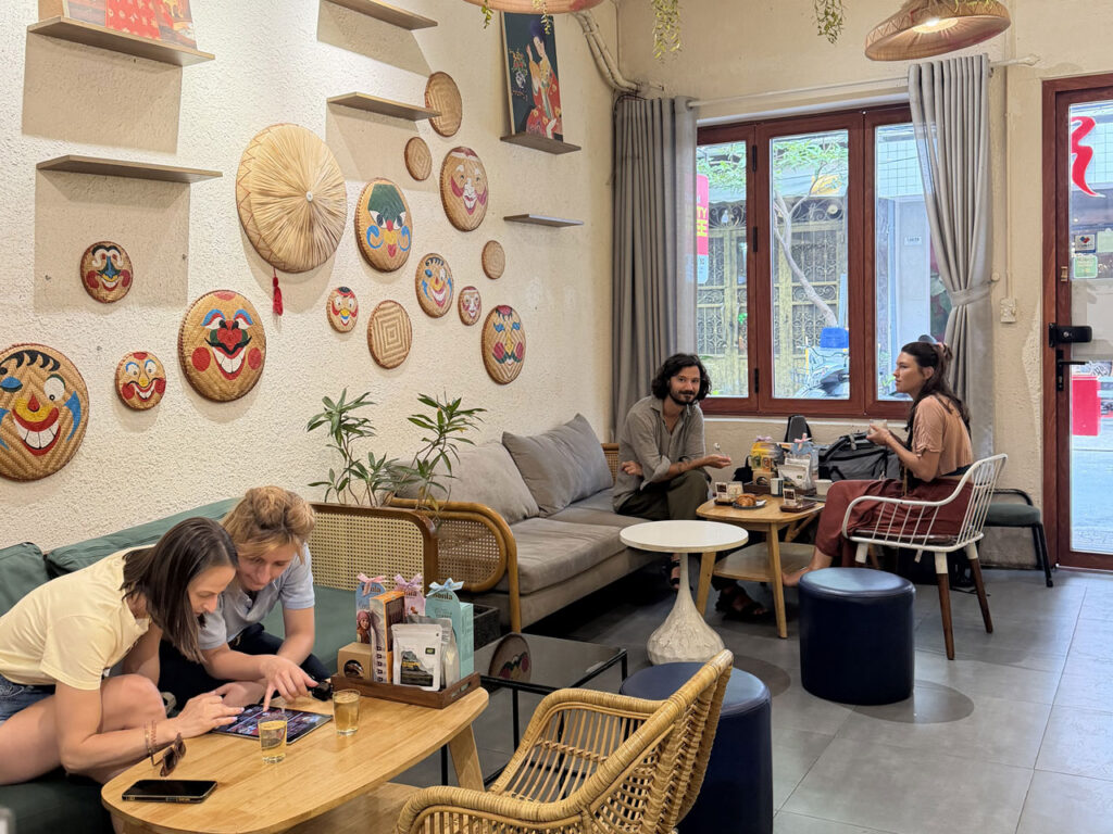 Best Vietnamese Coffee Cafés for Backpackers in Saigon