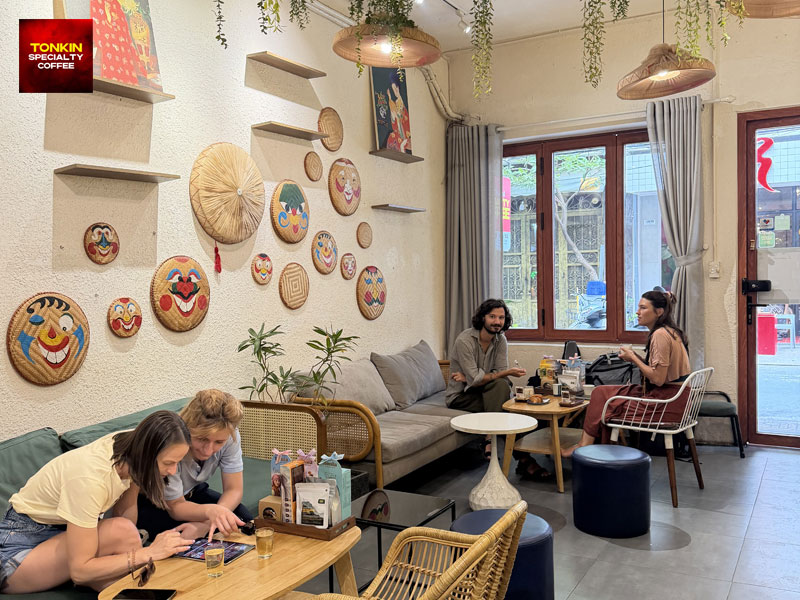Hidden Egg Coffee Within 5-Minute Walk From Ben Thanh Market