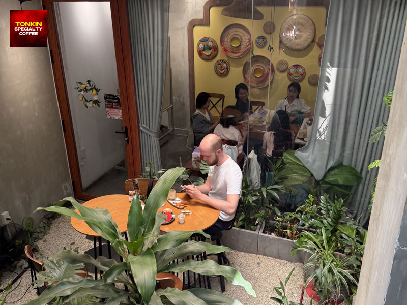 Popular Cafes Among Tourists and Locals in Saigon
