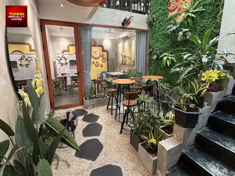 附近 鸡蛋咖啡