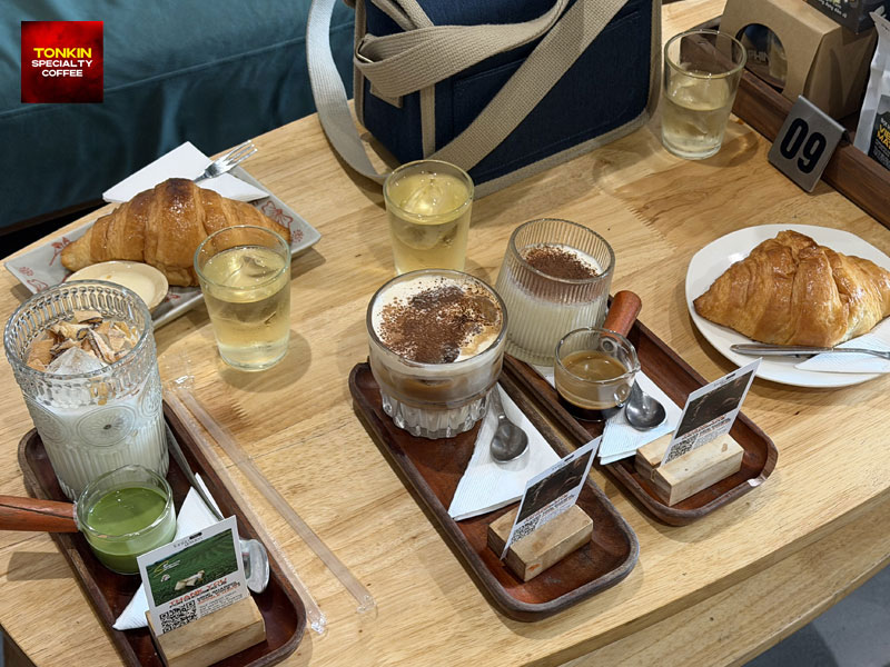 Coconut Coffee vs Salt Coffee