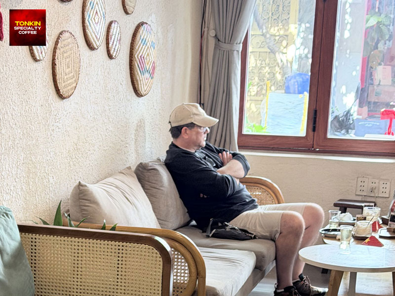 Comfortable Cafés for a Slow Afternoon in Saigon