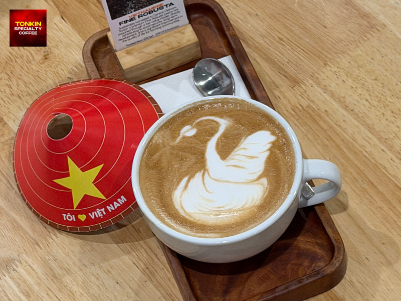 Vietnamese Coffee Drinks Explained for Tourists