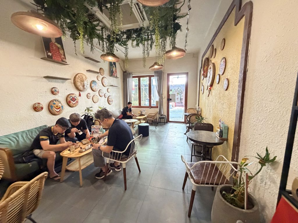 裴援街附近适合游客体验越南咖啡的咖啡店