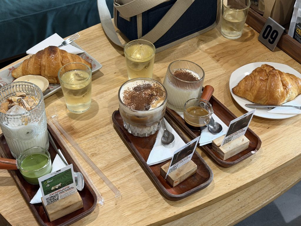 호치민 카페 거리